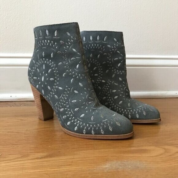 Matisse Springfield Embroidered Suede Ankle Booties Dusty Blue - Picture 3 of 13